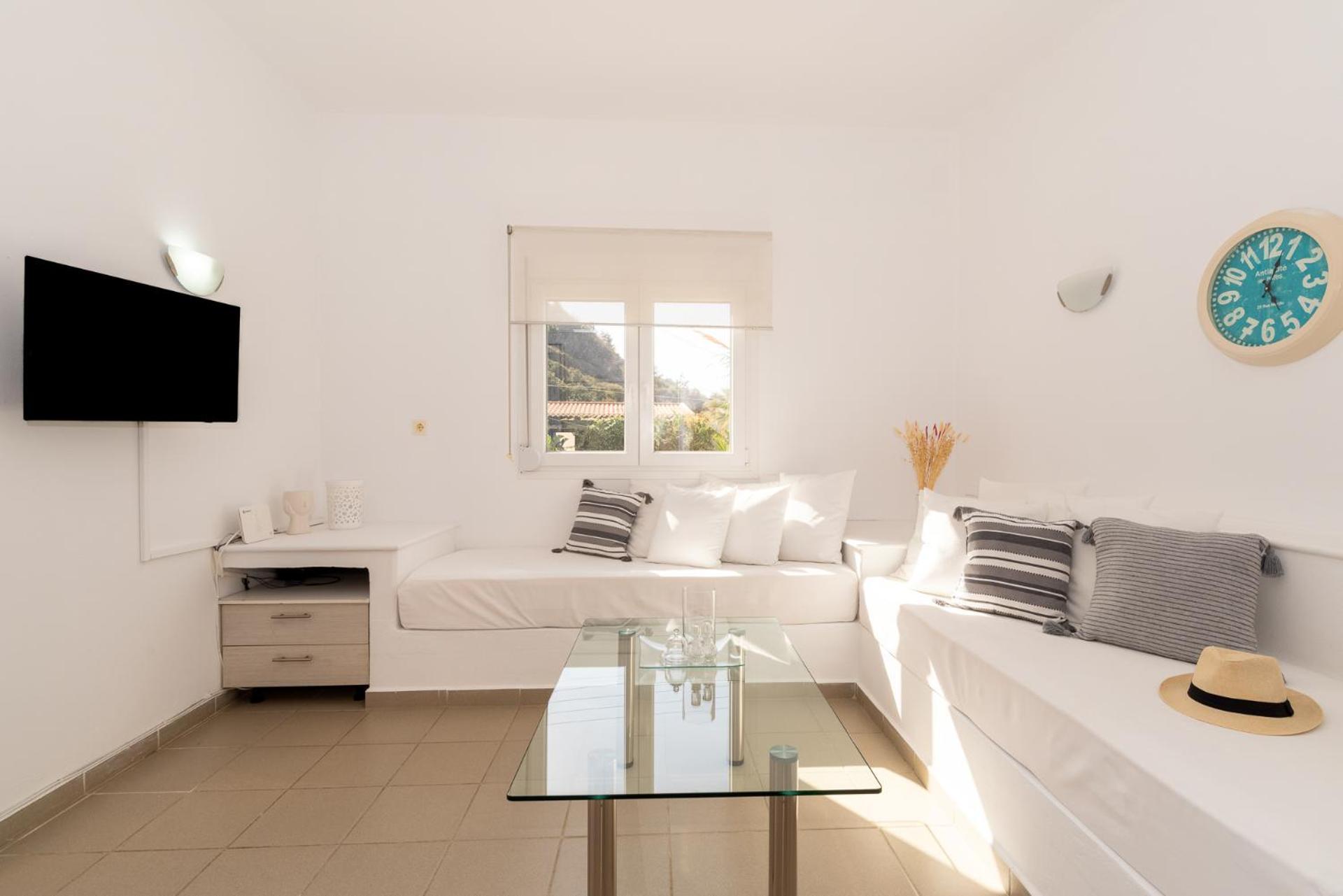 Elio A 1Bdr Apt With Garden 1 Min From The Beach By Hospi Heraklion Exterior foto
